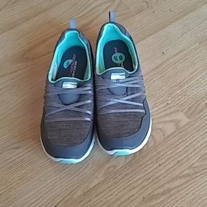 Skechers memory foam Dual lite Ladies